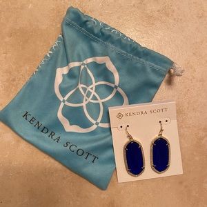 “Elle Cobalt Cat’s Eye” Kendra Scott Earrings